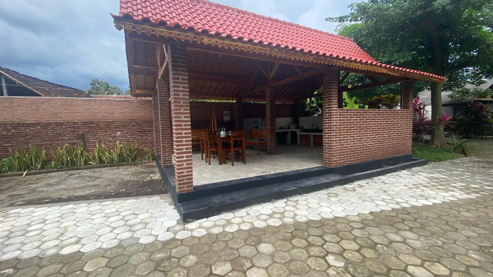 Adventure Turtle Homestay Meru Betiri Sarungan 외부 사진